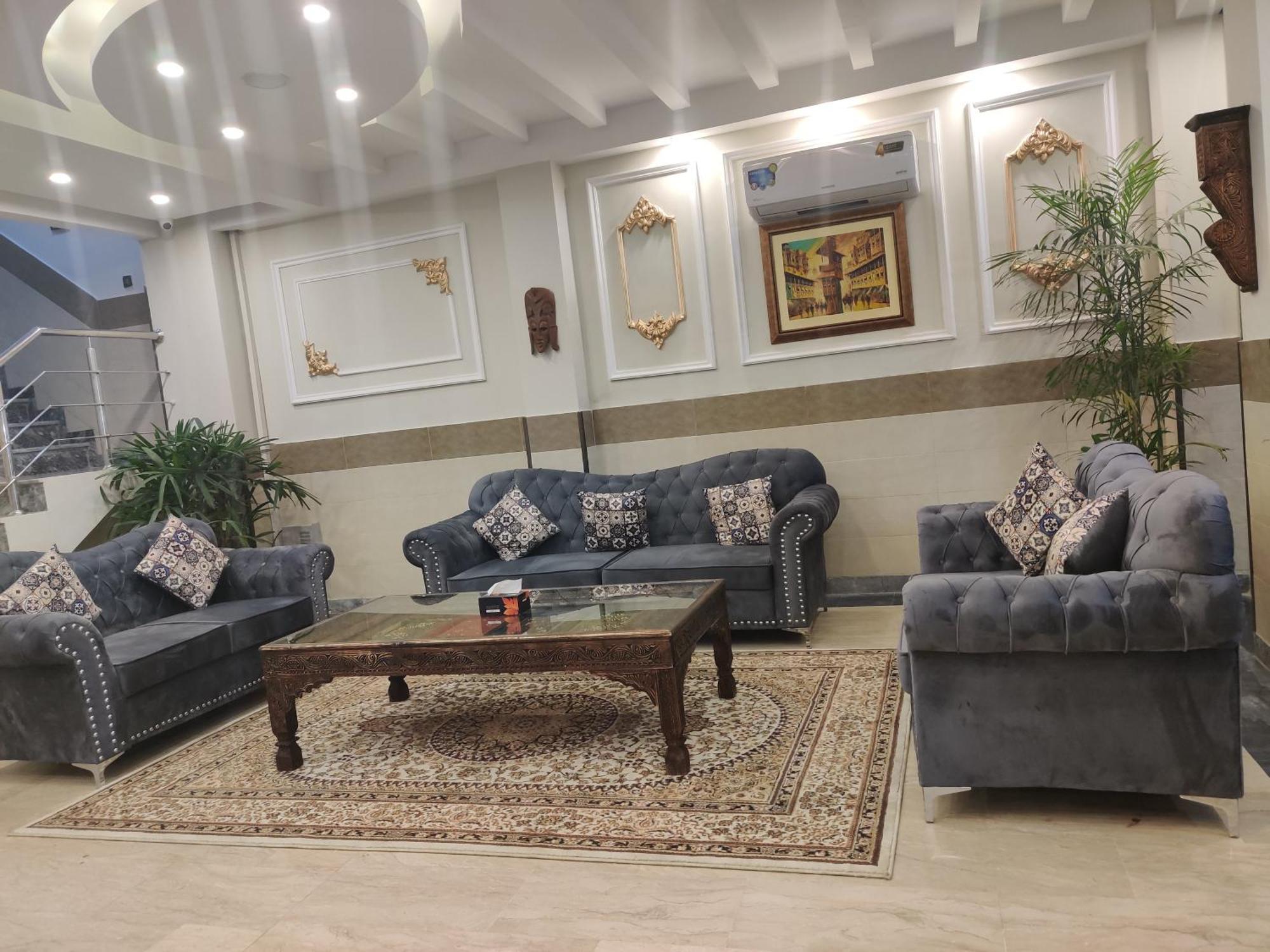 Hotel Swiss Pearl Lahore Ngoại thất bức ảnh