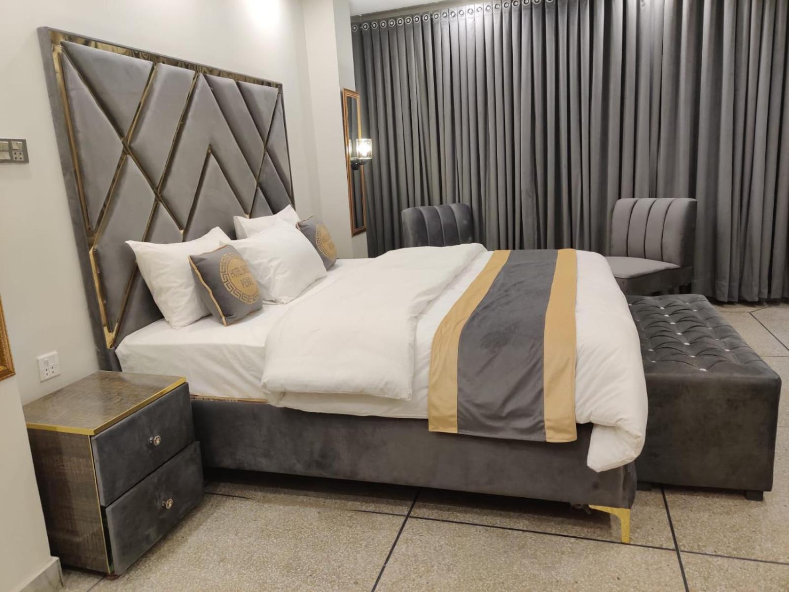 Hotel Swiss Pearl Lahore Phòng bức ảnh